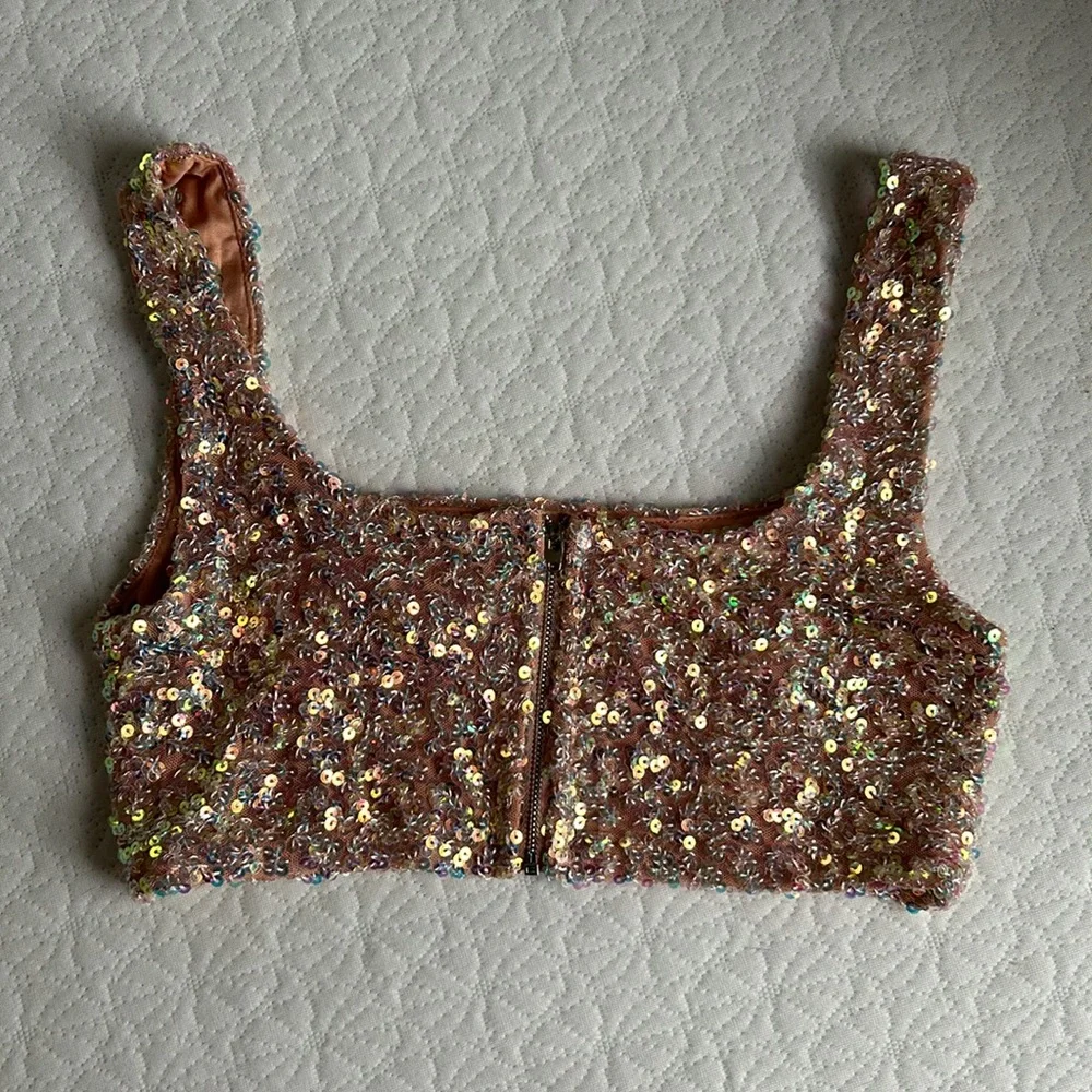 Forever 21 sequin crop top - Picture 4 of 5